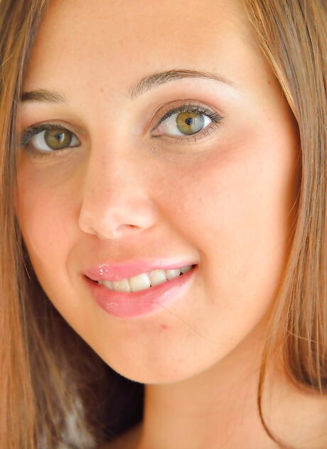 Sexy american teen Jenna Sativa revealing big knockers and toying her snatch 